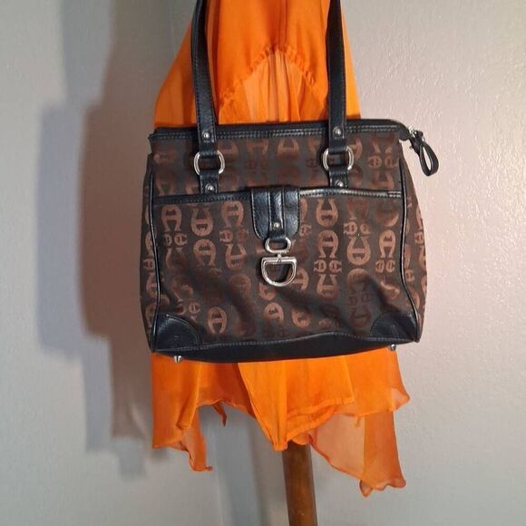 Etienne Aigner Vtg Brown and Black Shoulder Bag with Monogram Pattern - Picture 1 of 8